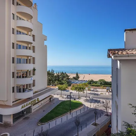 Apartamento Colunas - Silhueta Citadina *